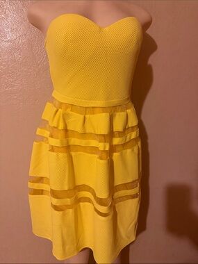 Cals Strapless Yellow Ruffled A-Line Dress